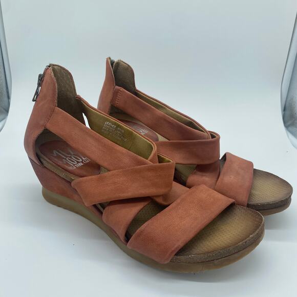 Miz Mooz Women's size 41 / 9.5 Pink Brown Strappy Wedge Heel Sandals - Picture 1 of 7